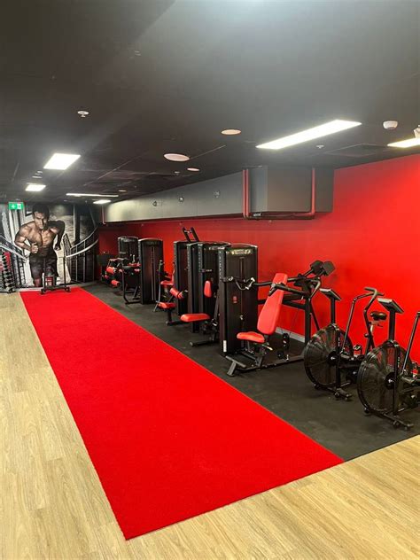 Experience Snap Fitness for a day .